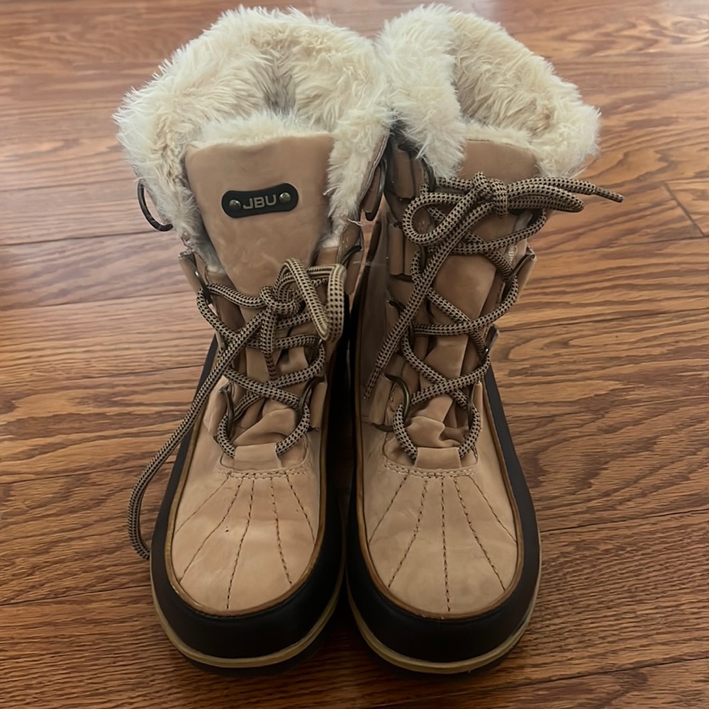 JBU womens Maldive Tan boots size 7 pre owned excellent condition